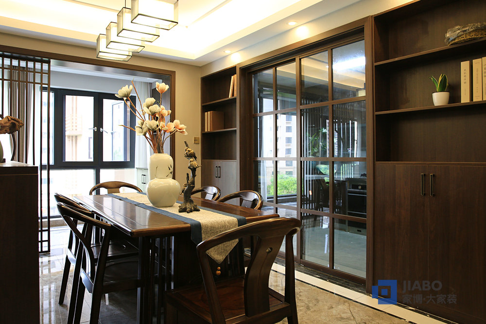 藍(lán)溪谷三室兩廳110㎡裝修效果圖 餐廳.jpg