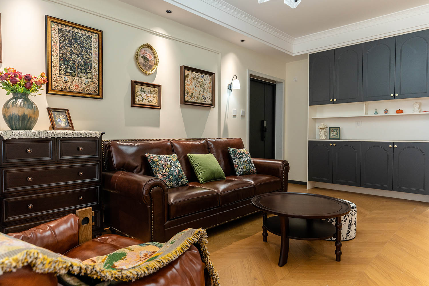 株洲翡翠公園131平法式復(fù)古裝修實(shí)景